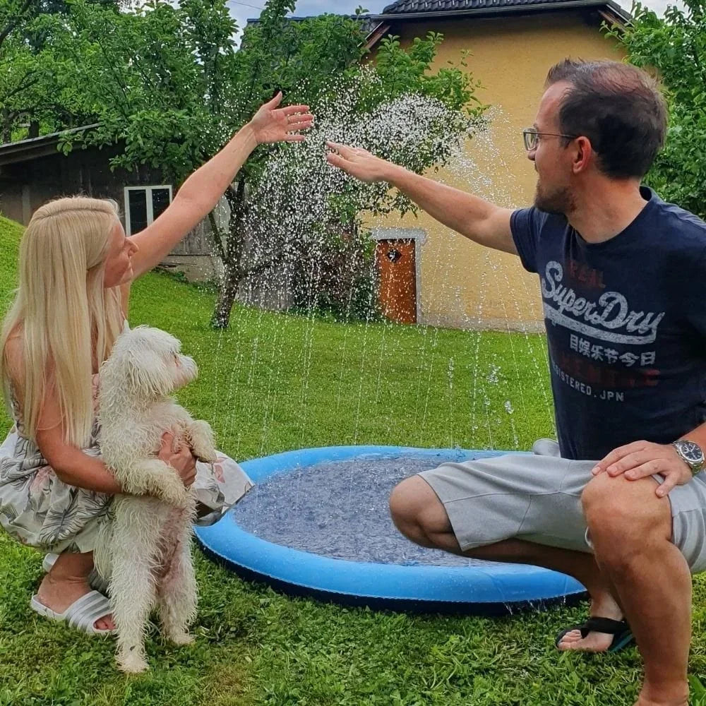 Sprutematte - avkjølende sommerlek med vannsprut