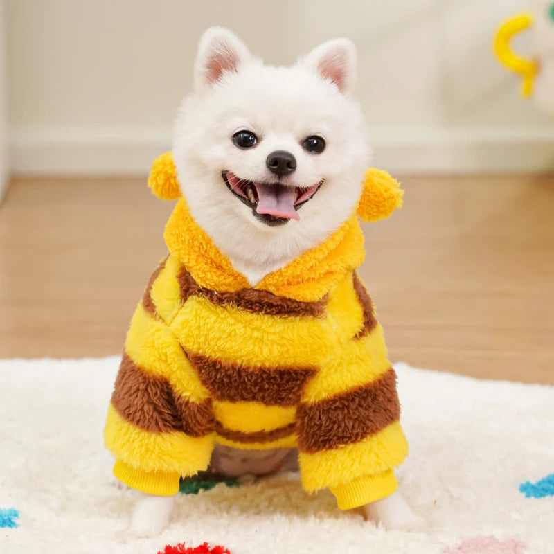 Hundehoodie i biestil